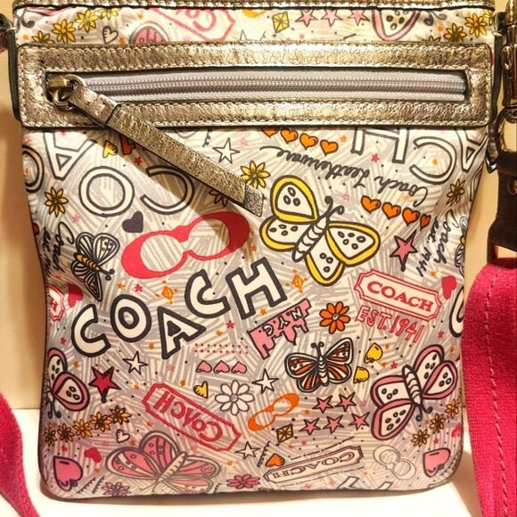 Auth. Coach "Poppy" Butterfly Graffiti Print Nylon Cross Body Bag Ret. $245 EUC - Picture 3 of 9